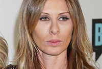 Carol-radziwill-seventies-inspired-hair-and-makeup-side